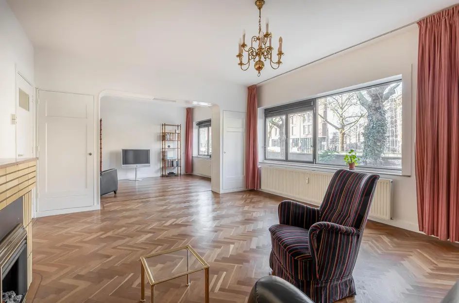 's-Gravendijkwal 152A