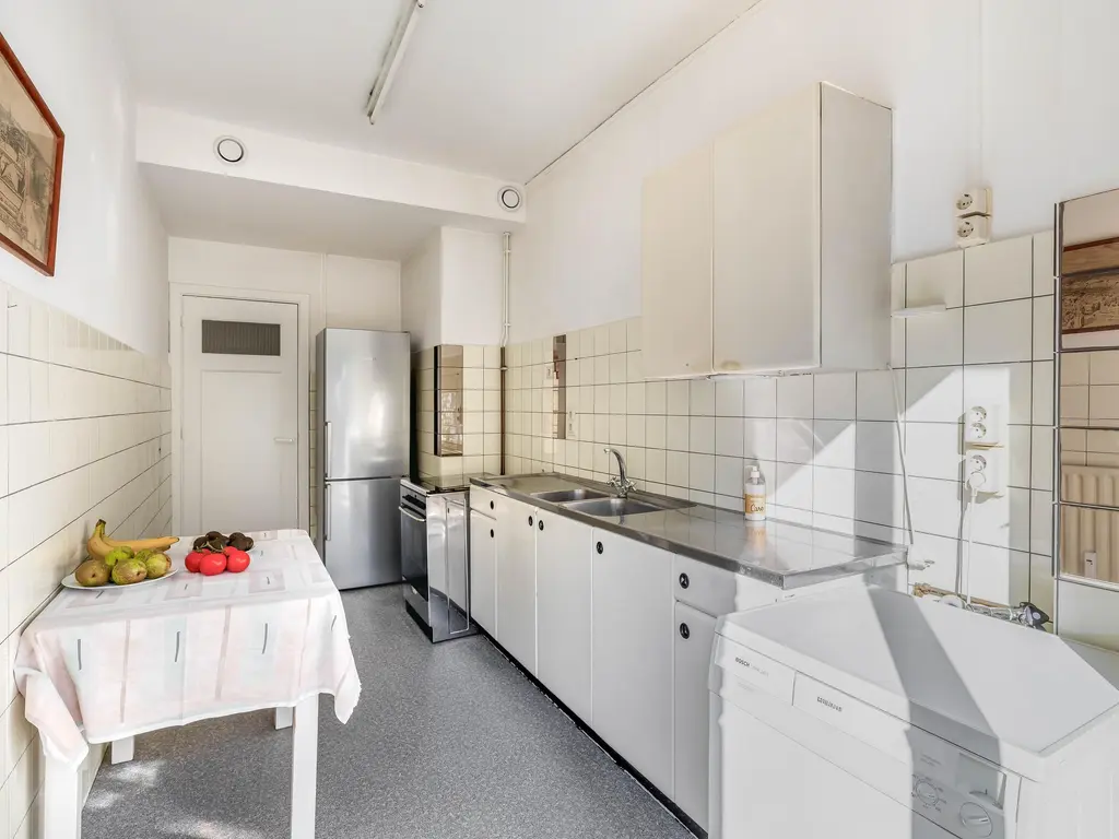 's-Gravendijkwal 152A, ROTTERDAM