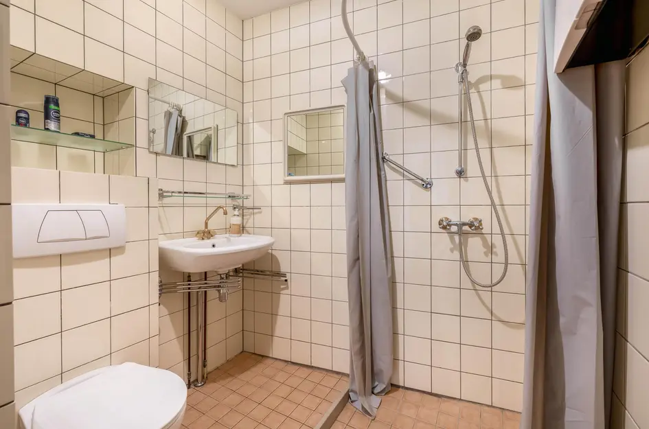 's-Gravendijkwal 152A