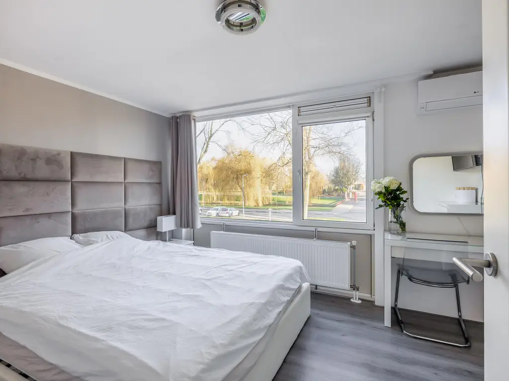 Oudelandseweg 210, HOOGVLIET ROTTERDAM