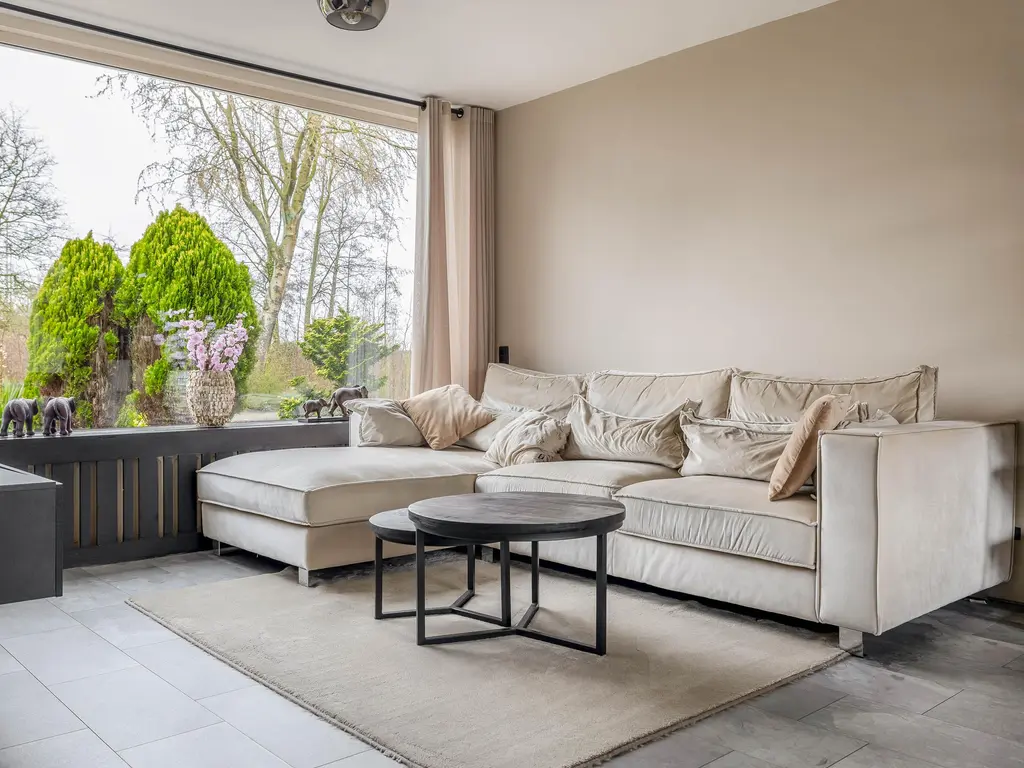 Sluisweg 11, ZWARTEWAAL