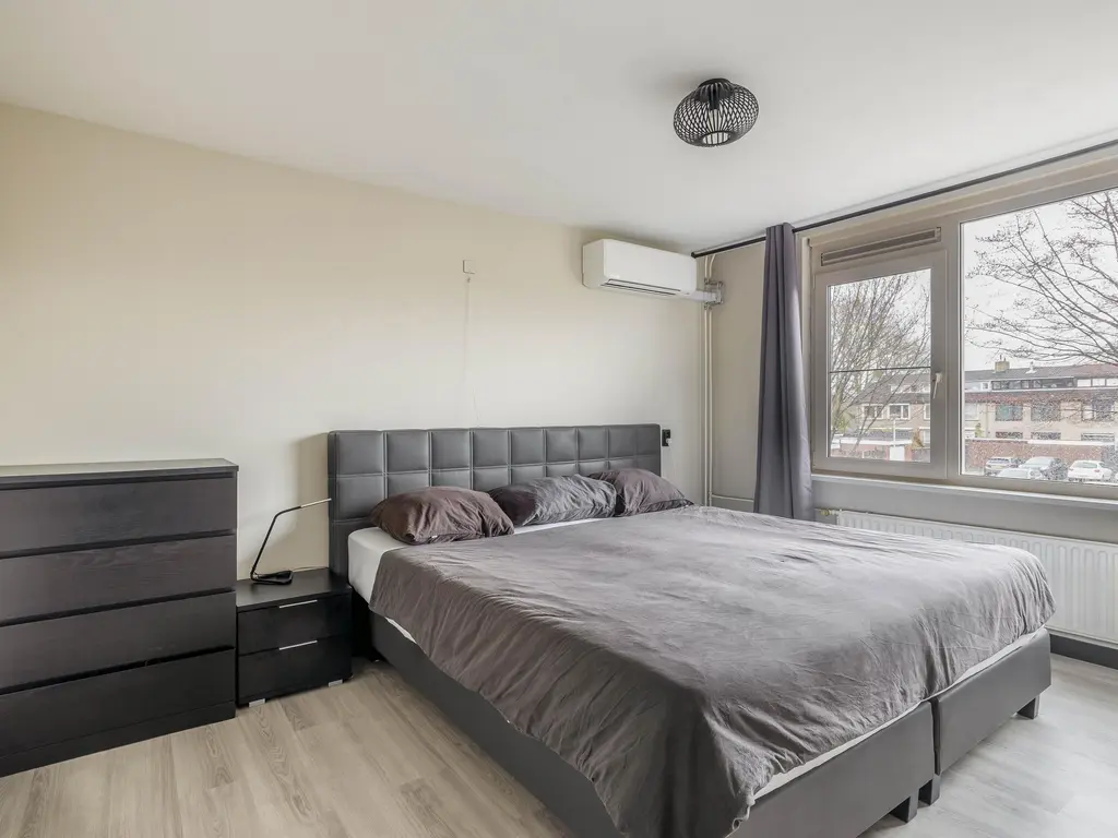 Sluisweg 11, ZWARTEWAAL