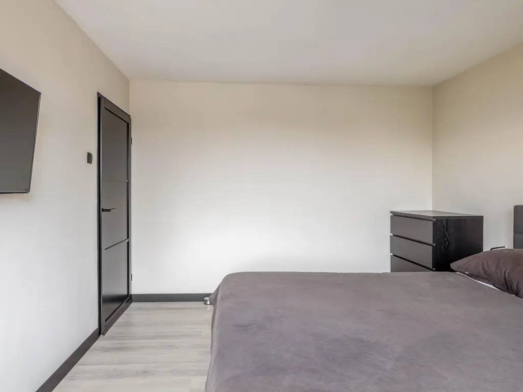 Sluisweg 11, ZWARTEWAAL