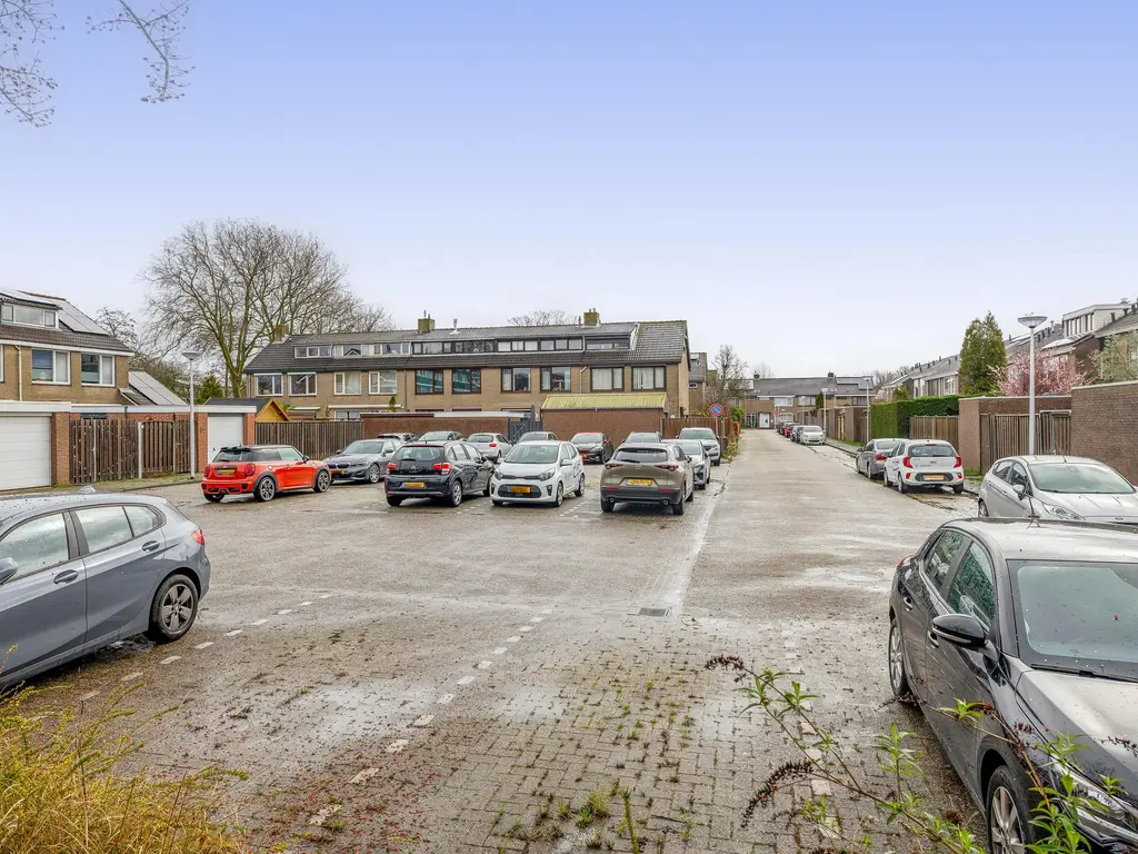 Sluisweg 11, ZWARTEWAAL