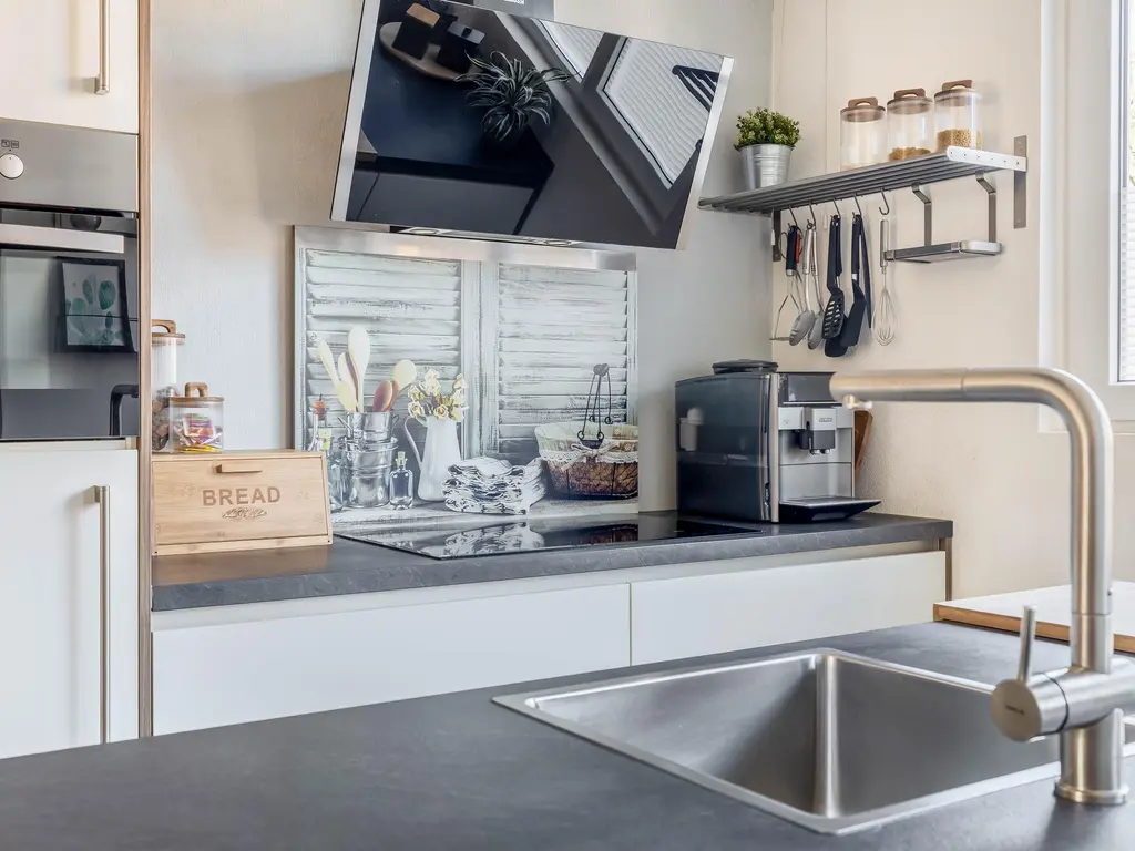 Anker 21, HELLEVOETSLUIS