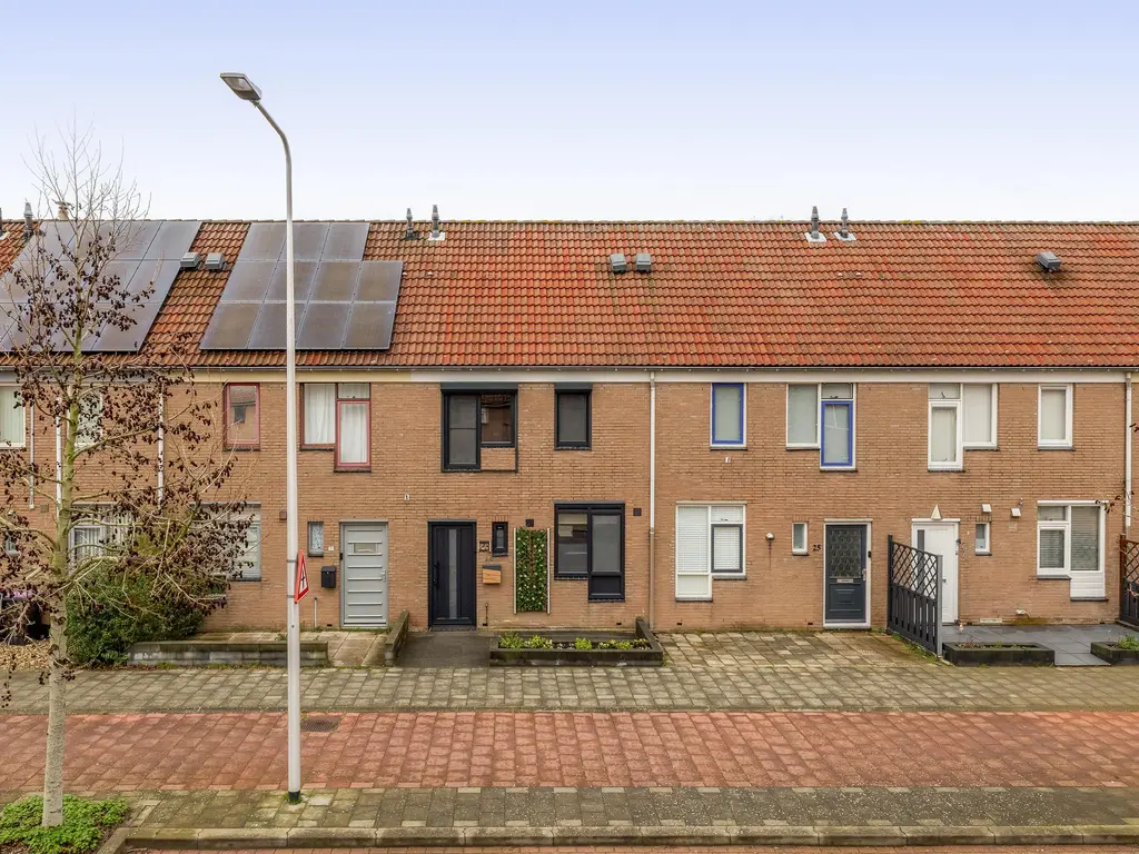 Buntgras 23, SPIJKENISSE