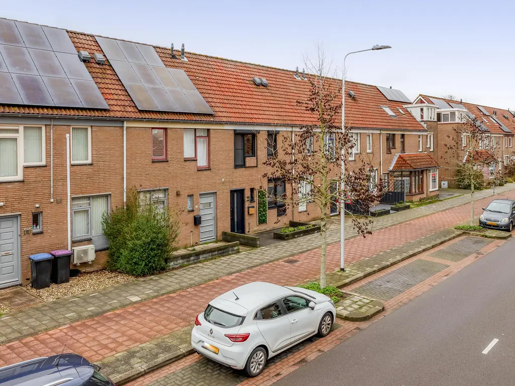 Buntgras 23, SPIJKENISSE