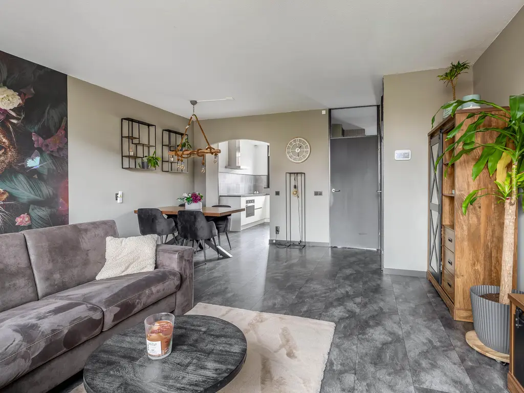 Buntgras 23, SPIJKENISSE