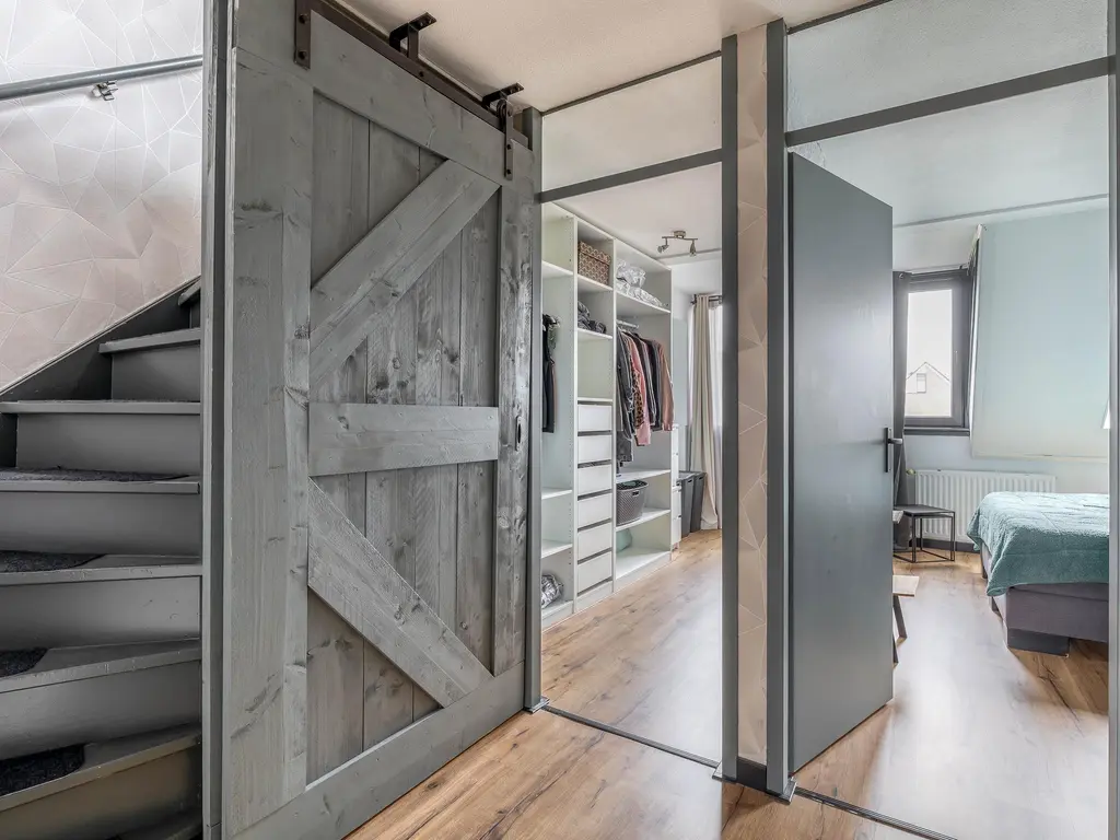 Buntgras 23, SPIJKENISSE