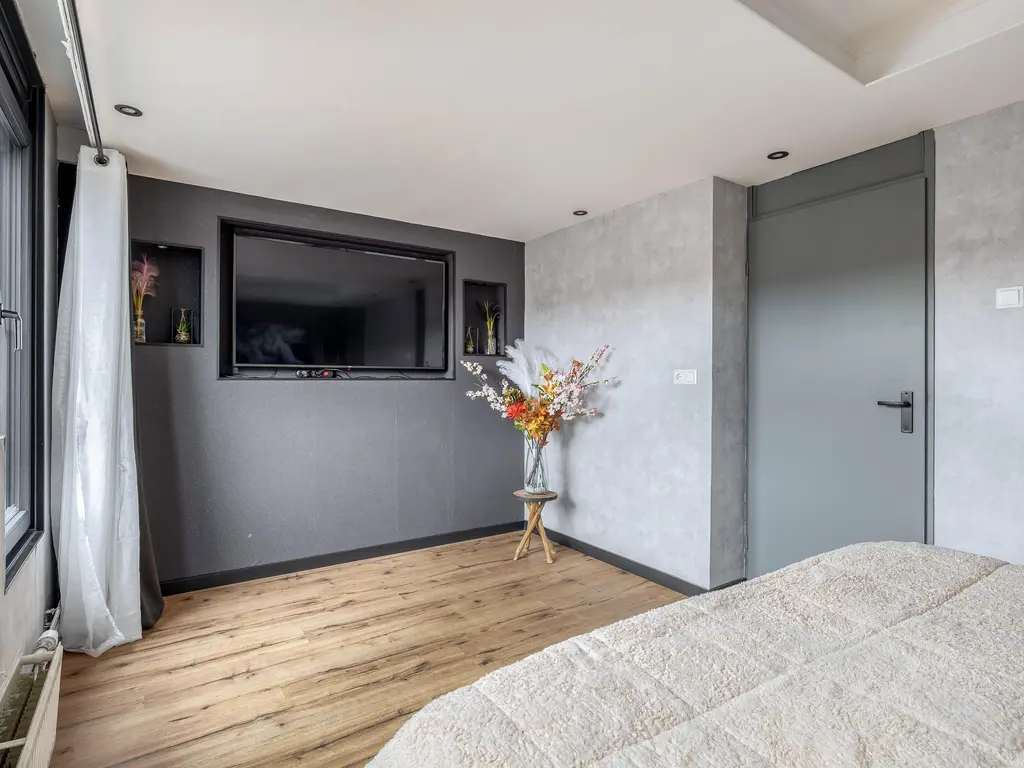 Buntgras 23, SPIJKENISSE