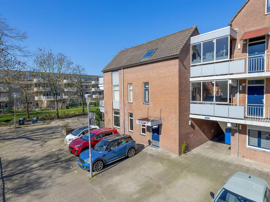 Helsingborgerf 64, ROTTERDAM