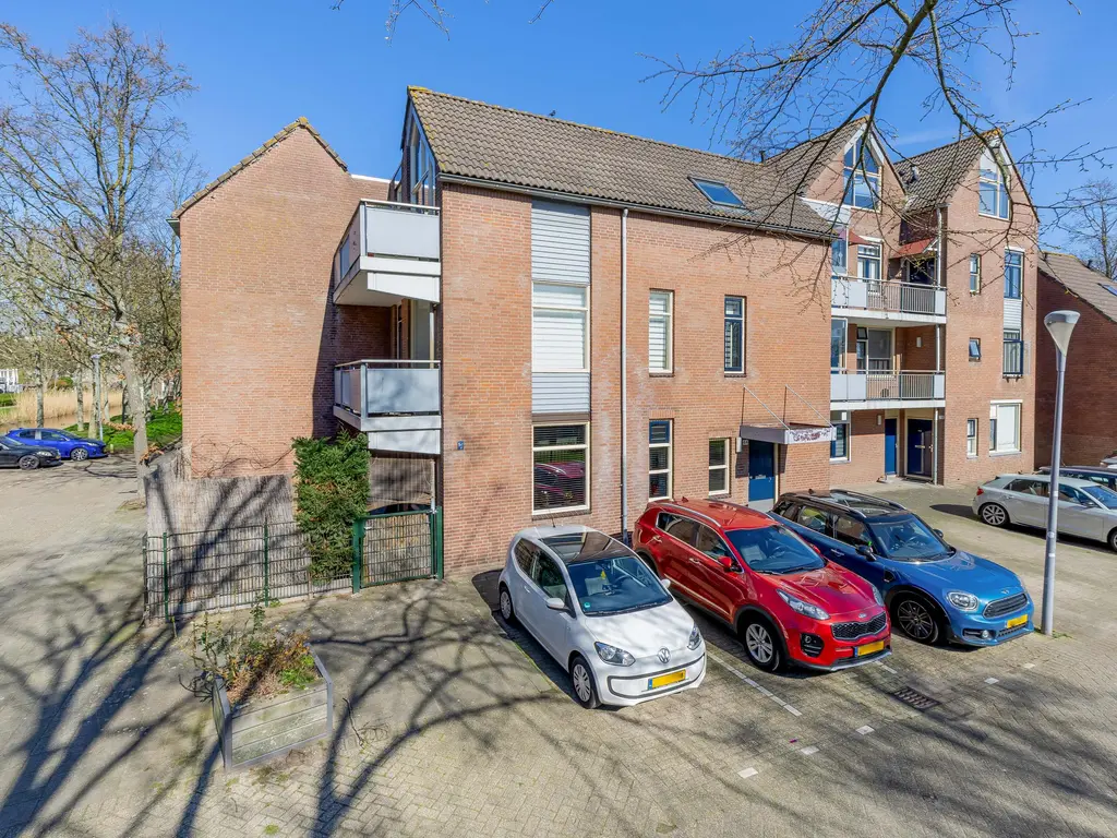 Helsingborgerf 64, ROTTERDAM