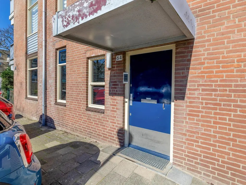 Helsingborgerf 64, ROTTERDAM