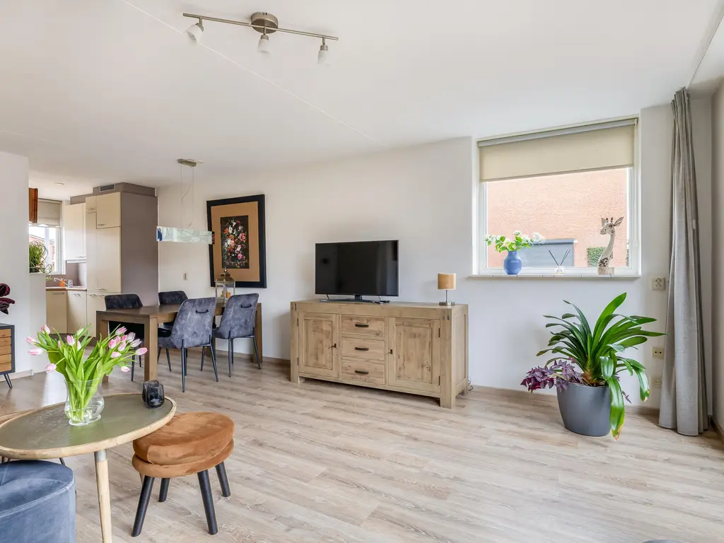 Nieuwe Wetering 103, HOOGVLIET ROTTERDAM