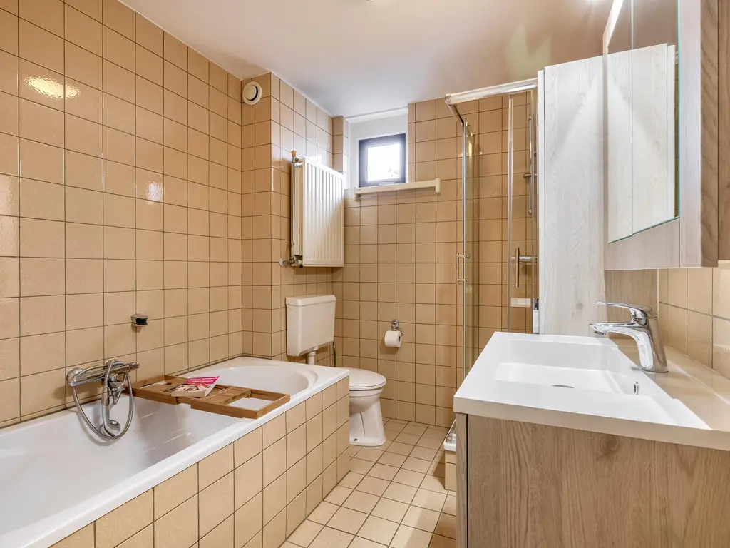 Nieuwe Wetering 103, HOOGVLIET ROTTERDAM