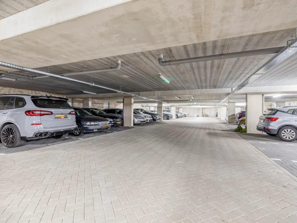 Annie de Reuverhof 8, ROTTERDAM