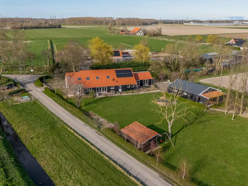 Dwarsdijk 1, ROCKANJE