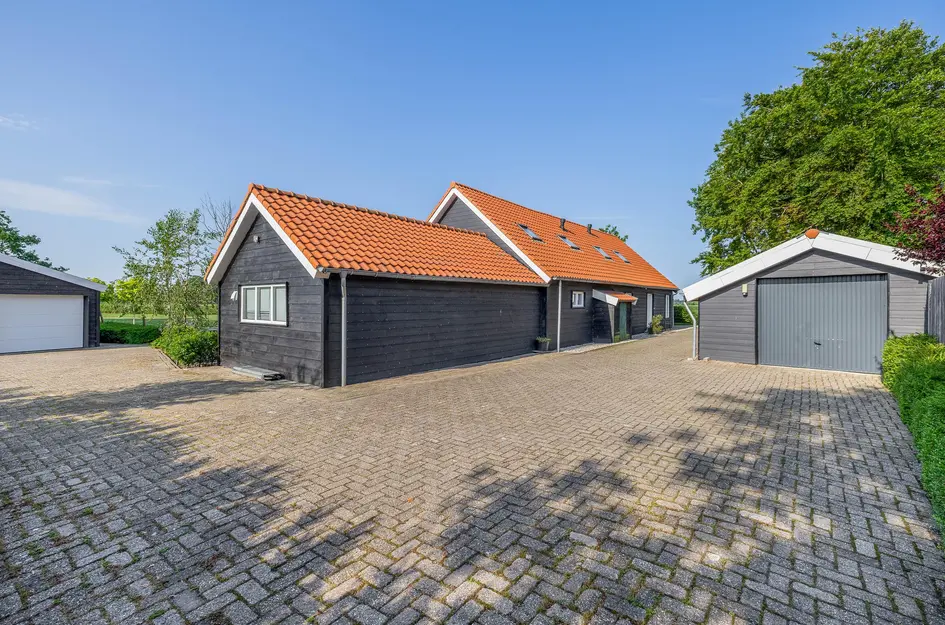 Dwarsdijk 1