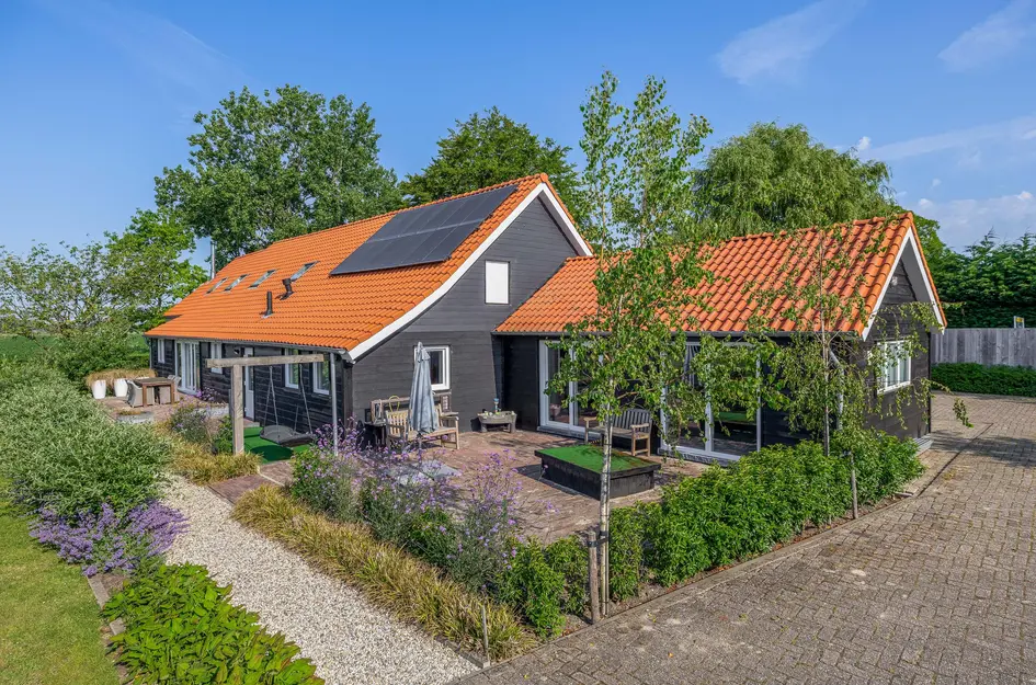 Dwarsdijk 1