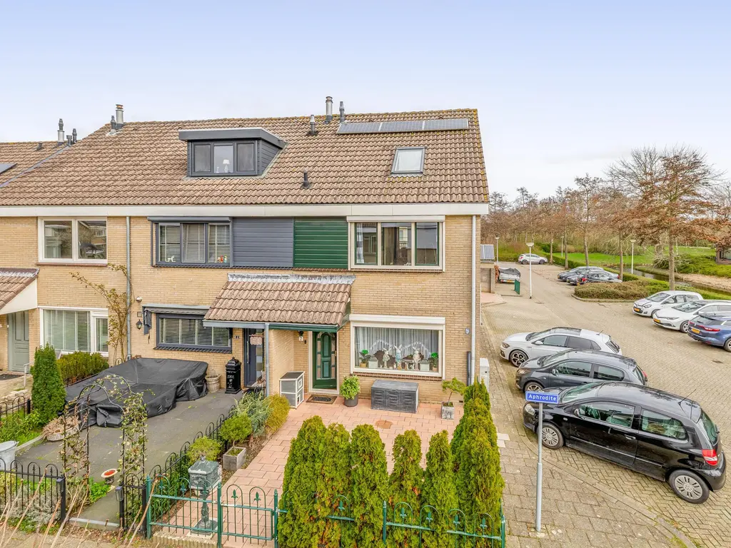 Aphrodite 2, HELLEVOETSLUIS