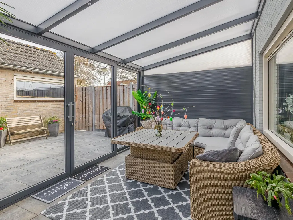 Aphrodite 2, HELLEVOETSLUIS