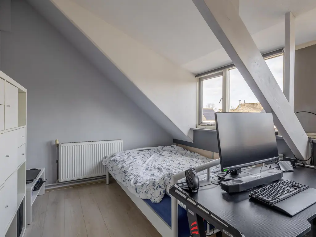 Aphrodite 2, HELLEVOETSLUIS