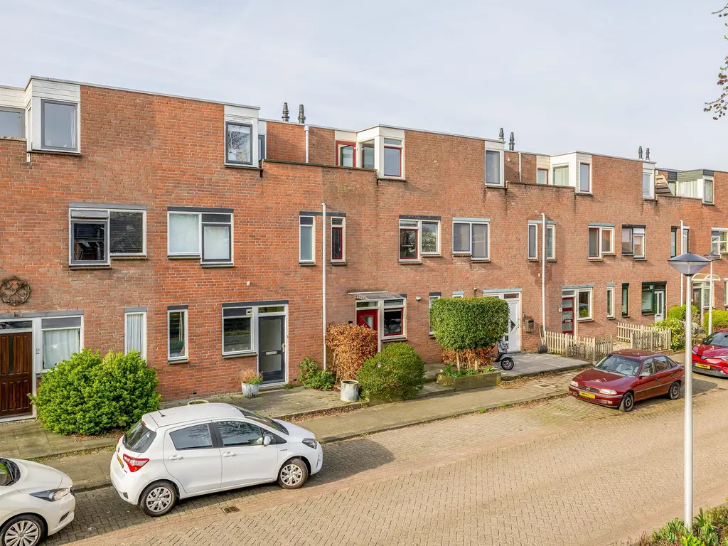 Veerman 48, SPIJKENISSE