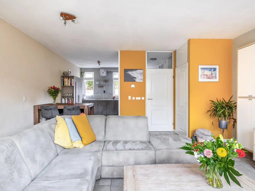 Veerman 48, SPIJKENISSE