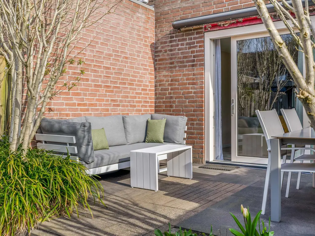 Veerman 48, SPIJKENISSE