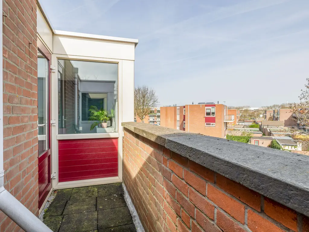 Veerman 48, SPIJKENISSE