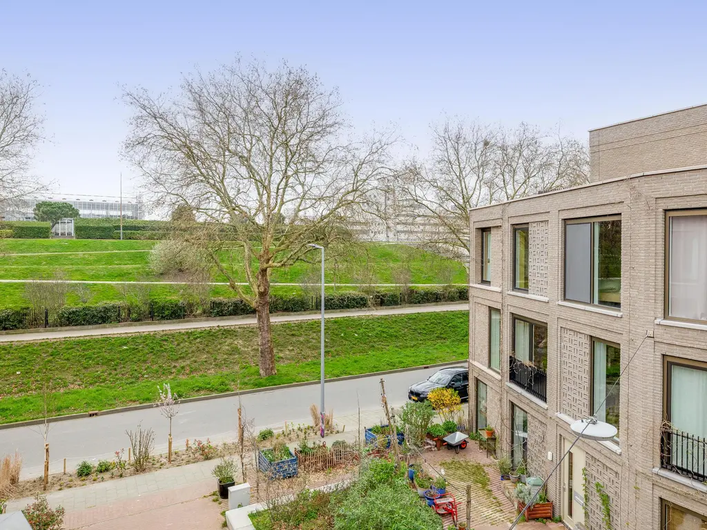 Annie de Reuverhof 8, ROTTERDAM