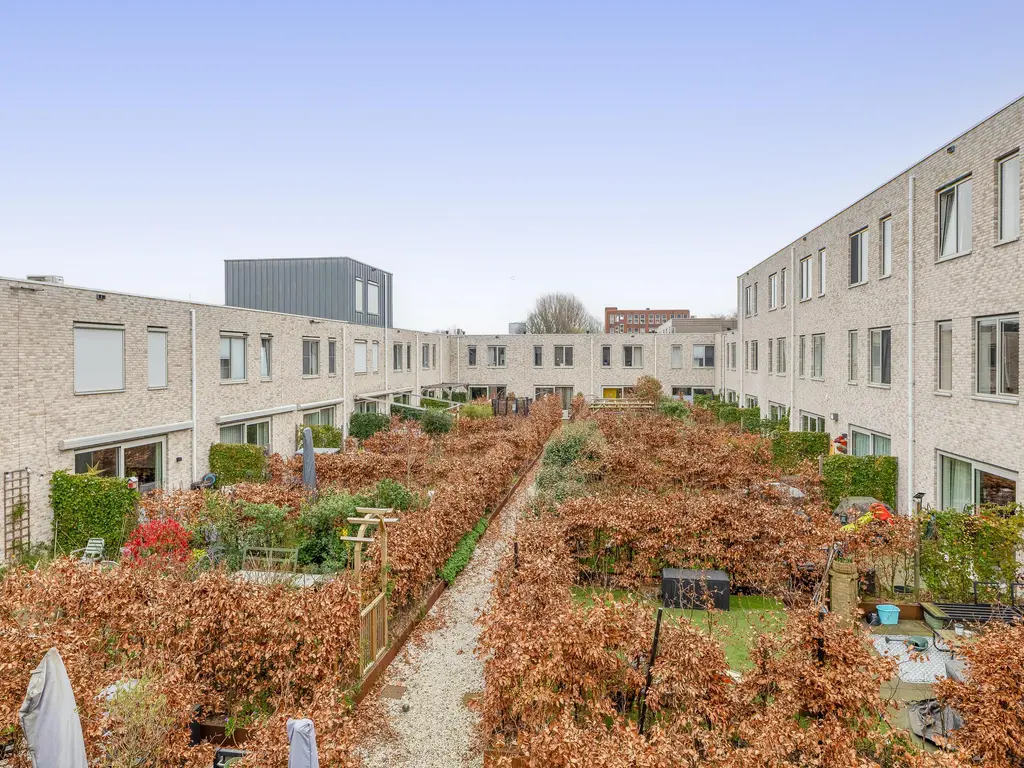 Annie de Reuverhof 8, ROTTERDAM