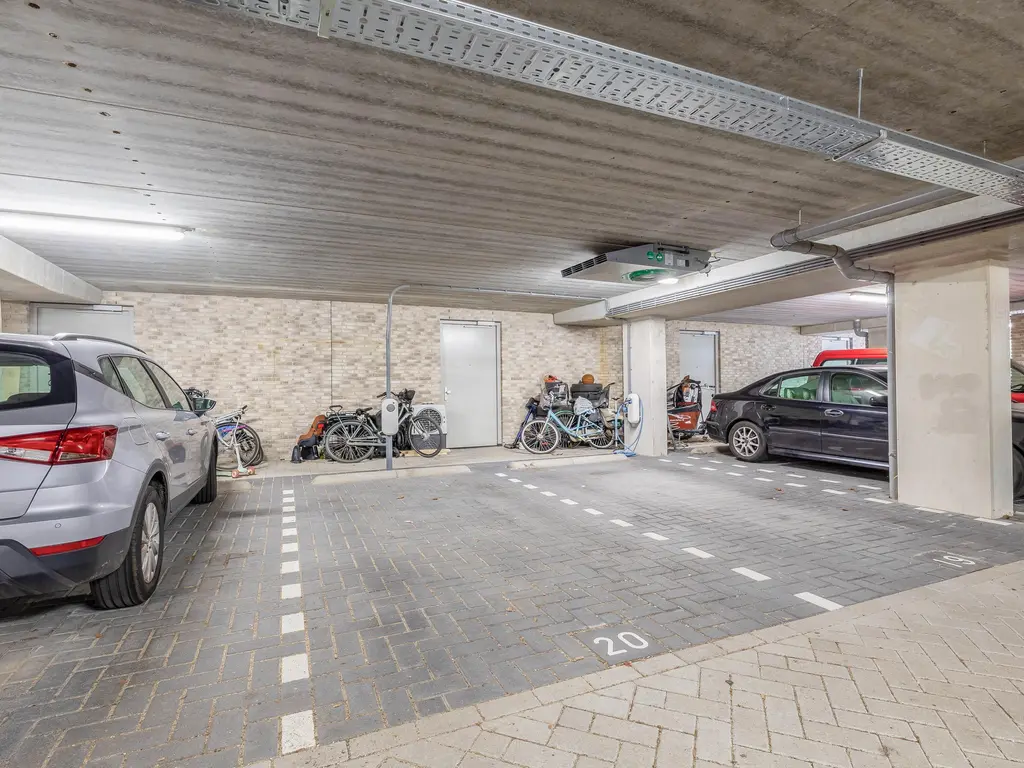 Annie de Reuverhof 8, ROTTERDAM