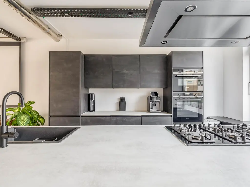 Bongweg 19, HOOGVLIET ROTTERDAM