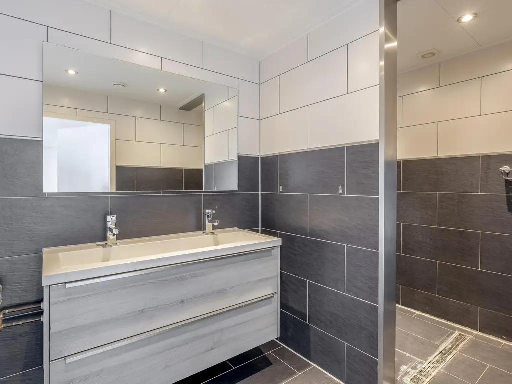 Herman Gorterplaats 247, CAPELLE AAN DEN IJSSEL