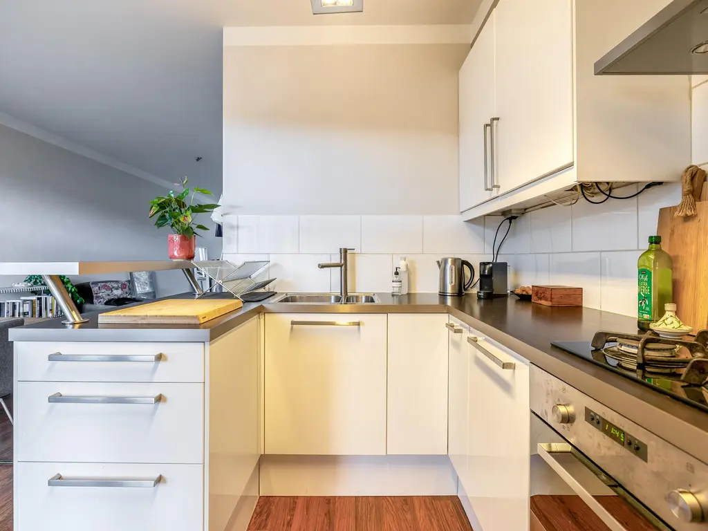 Mathenesserdijk 55B 01, ROTTERDAM