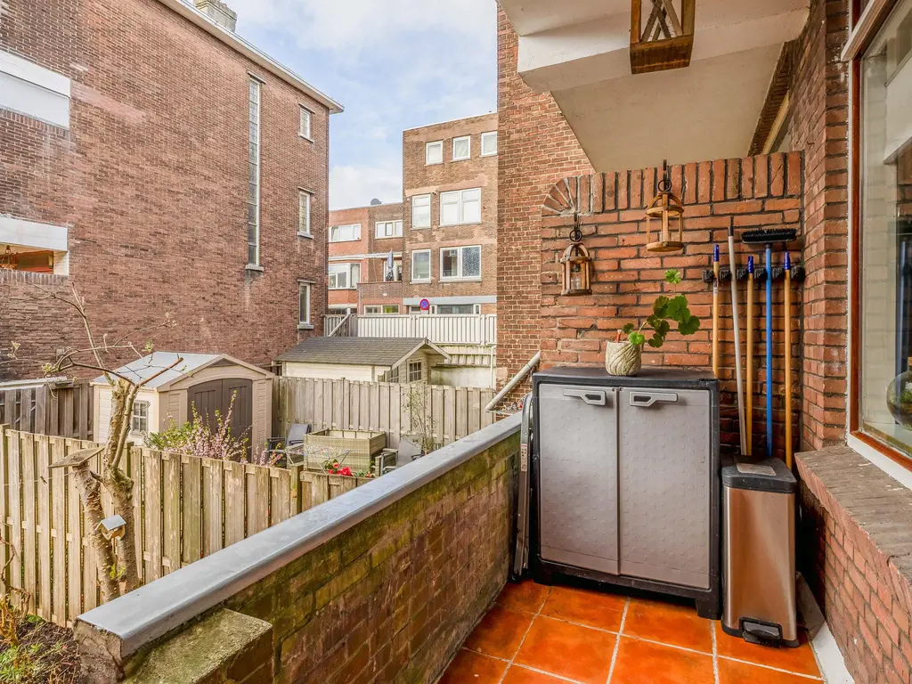 Buys Ballotsingel 84A, SCHIEDAM