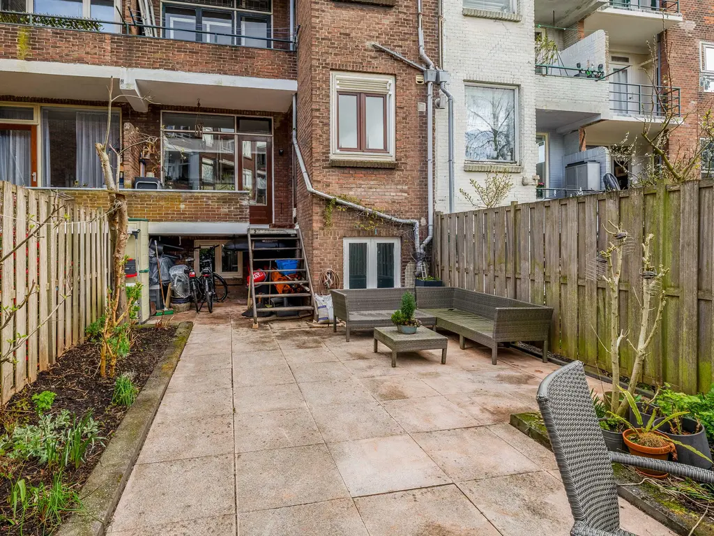 Buys Ballotsingel 84A, SCHIEDAM