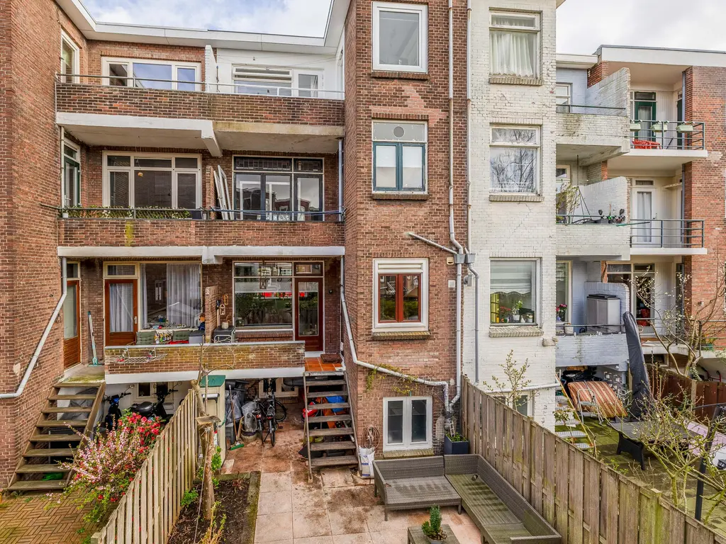 Buys Ballotsingel 84A, SCHIEDAM