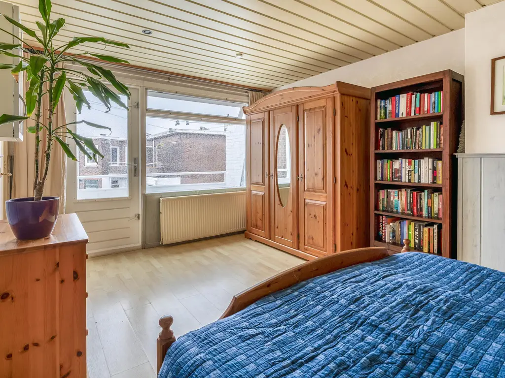 Buys Ballotsingel 84A, SCHIEDAM