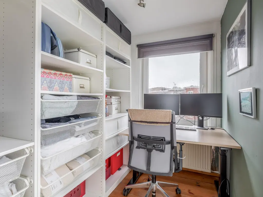 Buys Ballotsingel 84A, SCHIEDAM