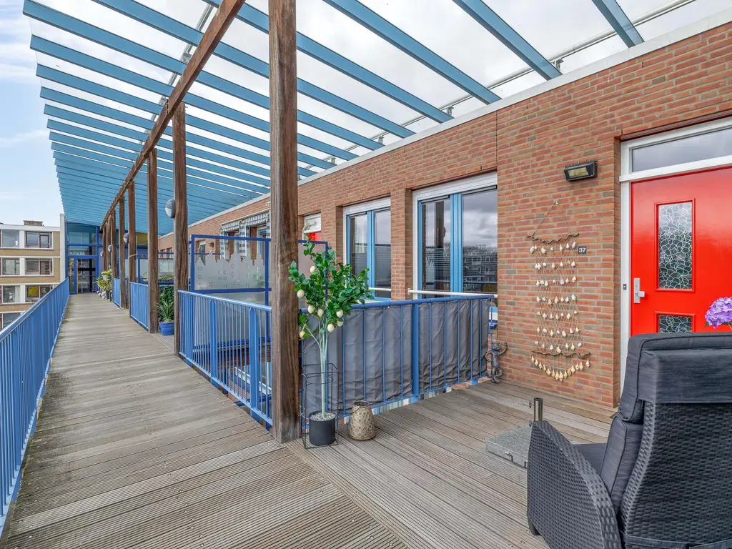 Jan van Scorelstraat 37, SPIJKENISSE