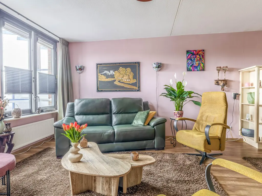 Jan van Scorelstraat 37, SPIJKENISSE