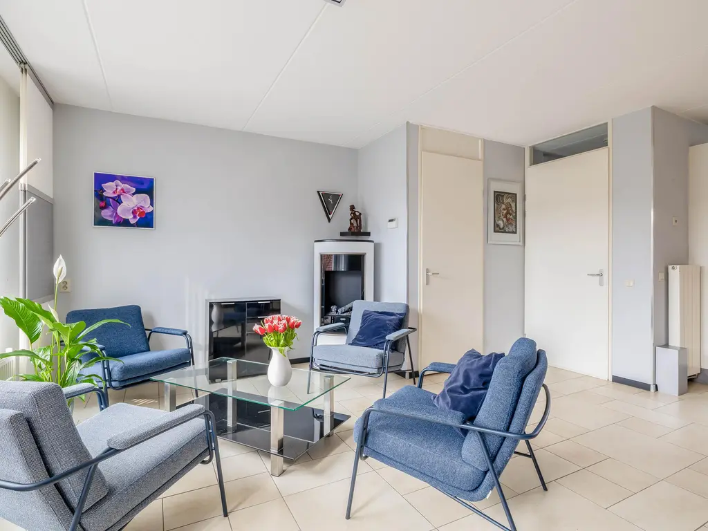 Regenboog 288, RHOON