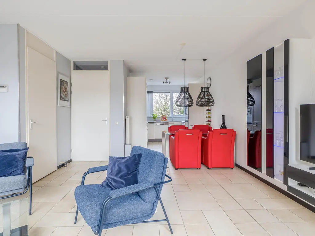 Regenboog 288, RHOON