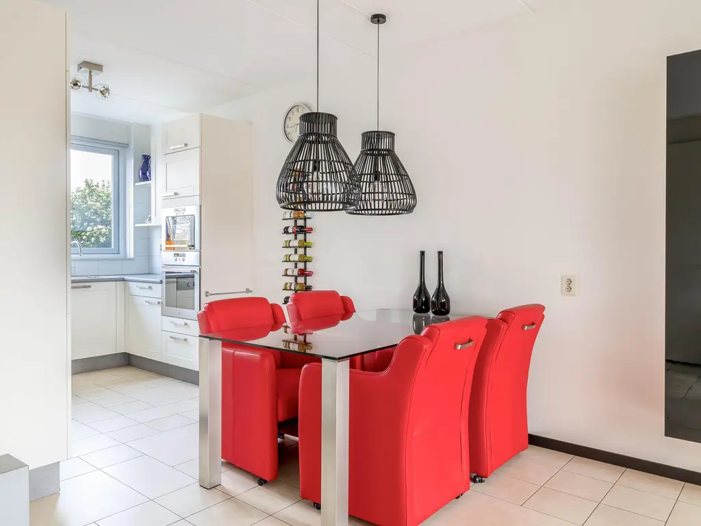 Regenboog 288, RHOON