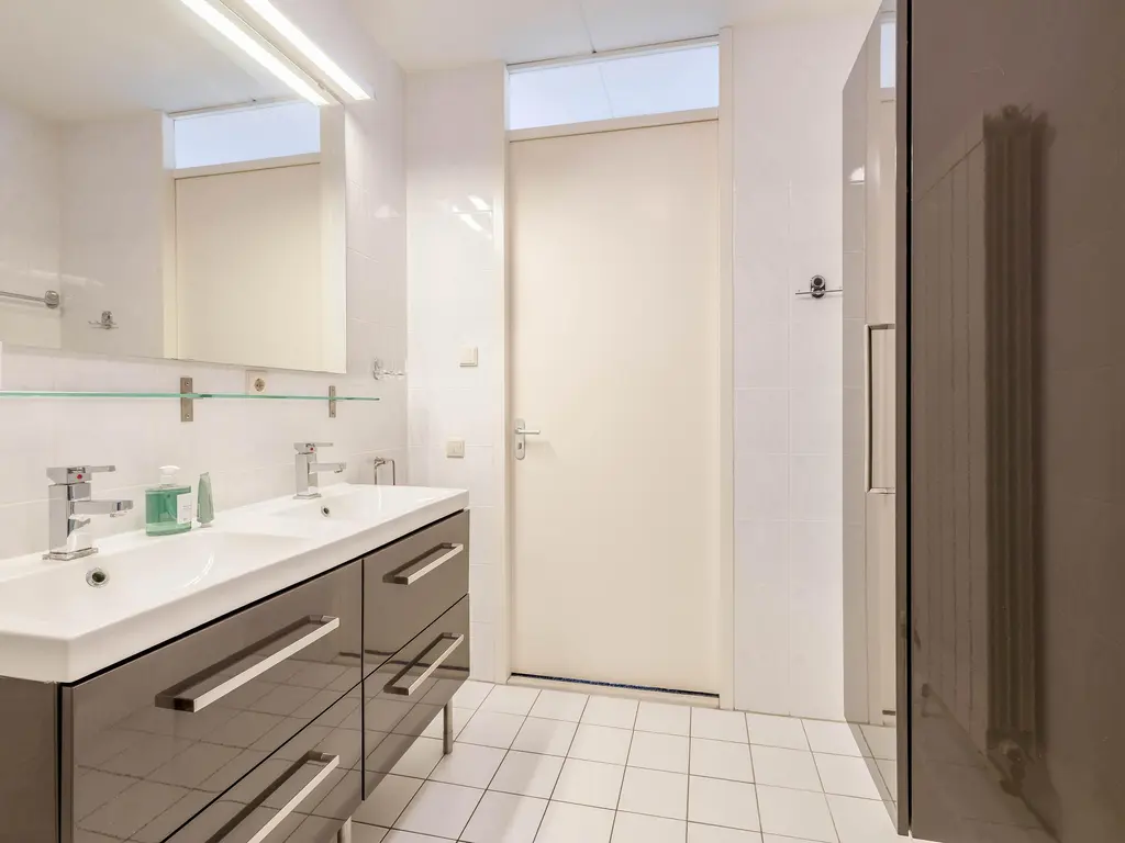 Regenboog 288, RHOON