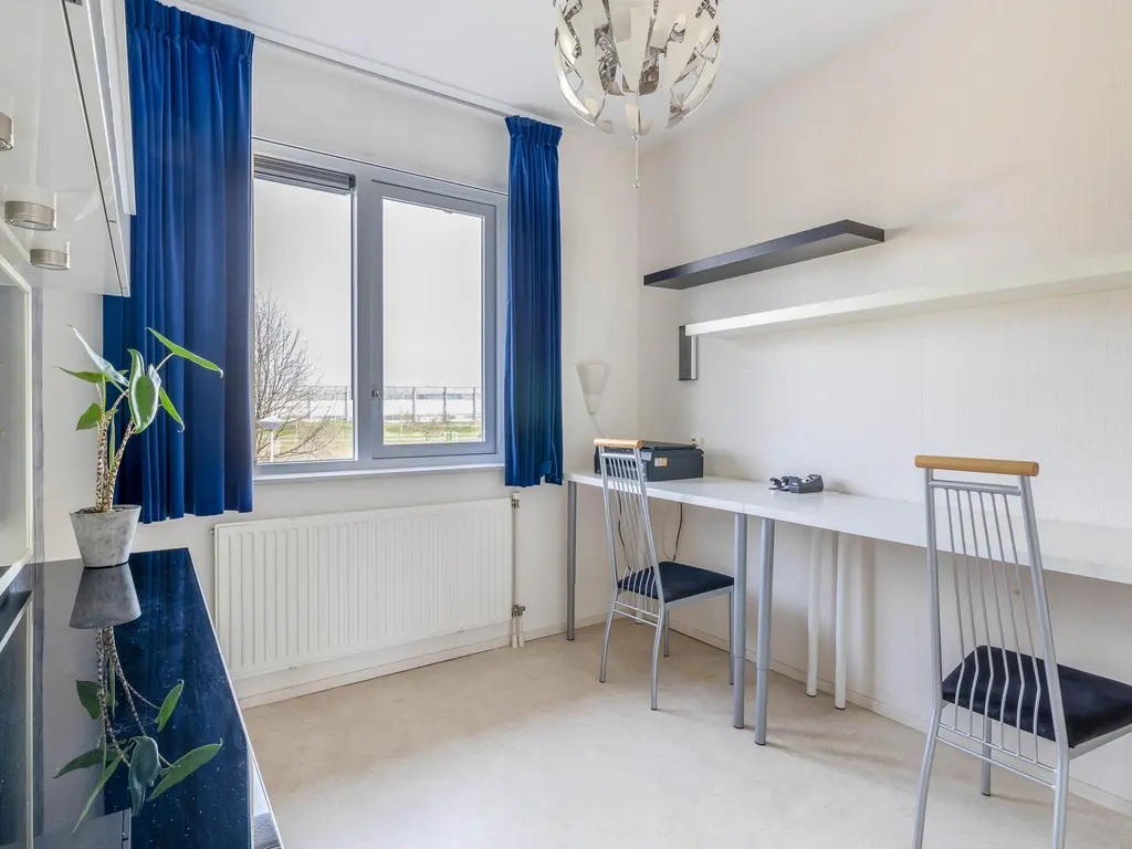 Regenboog 288, RHOON