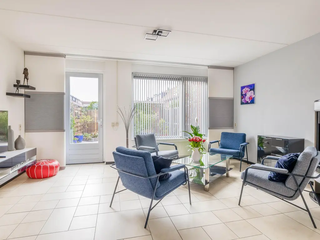 Regenboog 288, RHOON