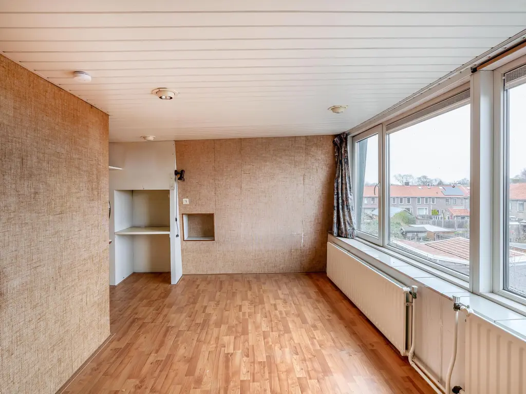 Waalstraat 19, RHOON